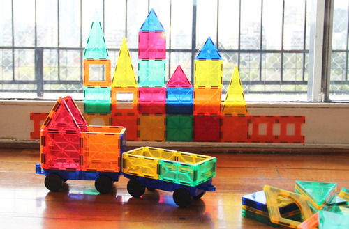 Imagen 2 de 4 de Imanes Magnéticos Magnific Tiles Con Vehiculos