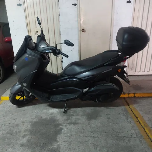 Yamaha N-max Connect