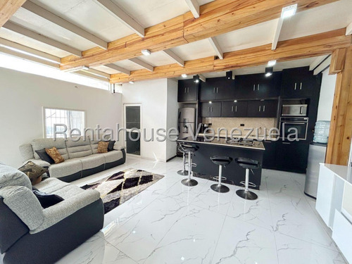 %% Maria E. Vende Moderna Y Amoblada Casa (duplex) En Agua Viva, Ubicada En Espectacular Zona Con Clima De Montaña, Lara#25-14515**