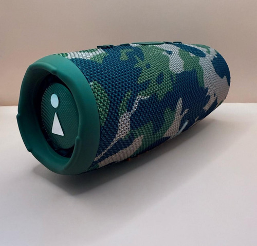 Bocina Charge 5 Genérica Portátil Bluetooth Verde Musgo