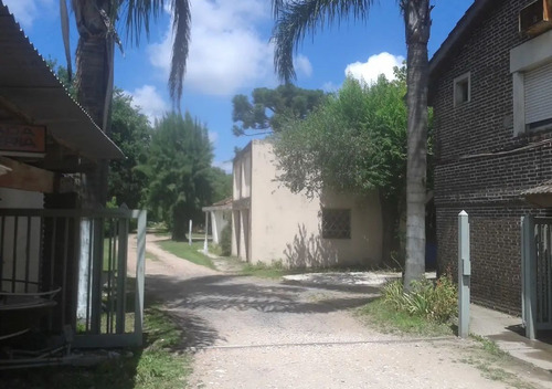 Hosteria Caballito Blanco Escobar