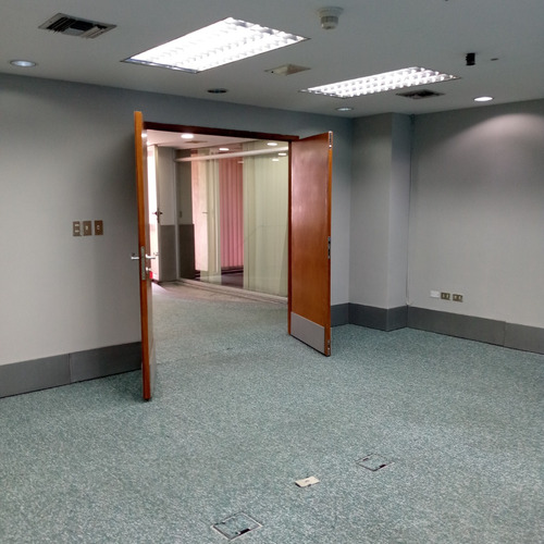 Alquiler/oficina Comercial / Campo Alegre / 1.511 Mts2 / Canon Usd 15000