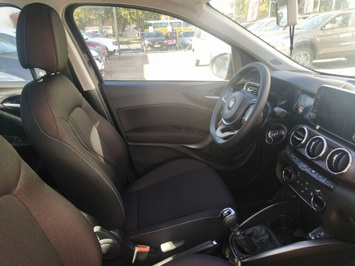Imagen 13 de 15 de Fiat Cronos Precision 1.8 Mt My22 0km