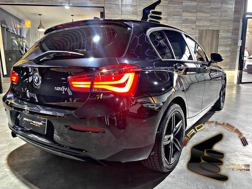 Imagen 17 de 17 de Bmw Serie 1 2016 1.6 120i Sport Line 177cv