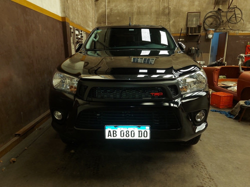 Toyota Hilux 2.8 Cd Srv 177cv 4x2 2017