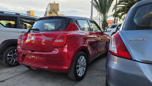 Suzuki Swift Boostergreen Glx 2023 - Transmisión Manual