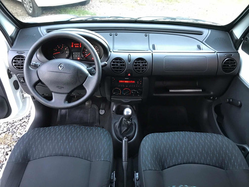 Imagen 10 de 15 de Renault Kangoo 2015 1.6 Furgon Ph3 Confort 1plc