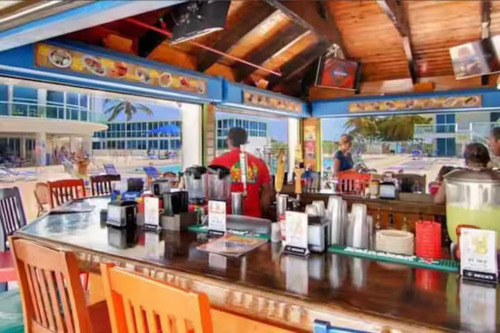 Complejo Castle Beach, Collins Ave 5445
