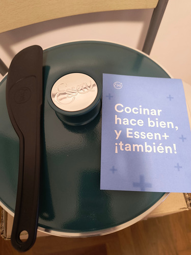 Cacerola Essen 6.1l 28cm Modelo Contemporáneo Capri Verde