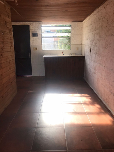 Imagen 29 de 30 de En Muy Buen Punto, Casa En Esquina