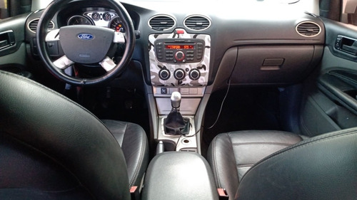 Ford Focus Sedan 1.6 Glx Flex 4p 2011