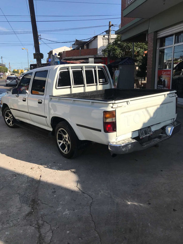 Toyota Hilux 2.4 D/cab 4x2 D 1992