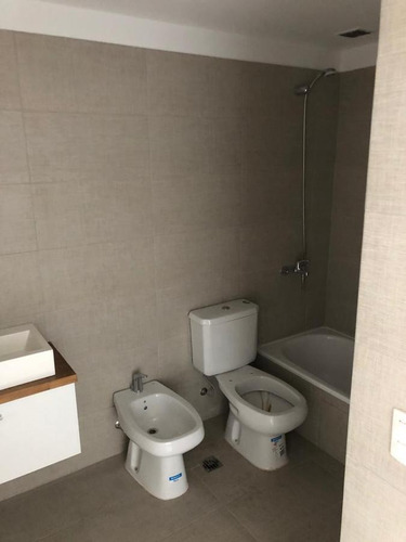 Imagen 17 de 25 de Venta 4 Ambientes - Coghlan - Conde 2800
