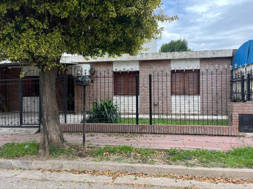 Venta Casa 3 Dormitorios Parque Republica