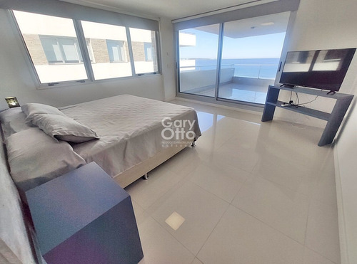 Imagen 9 de 30 de Penthouse Frente Al Mar, Categoría Y Exclusividad