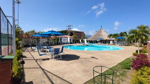 Venta De Linda Casa En Pampatar, Conjunto Cerrado. Isla De Margarita. Cao