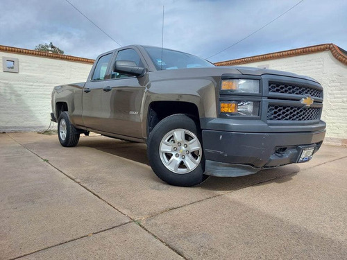 Chevrolet Silverado Super Cab 4x2 V8 2014