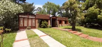 Comprar Bajo Su Valor!!! Chalet En Venta - Gas Natural - A Dos Cuadras Del Arco De Sierra