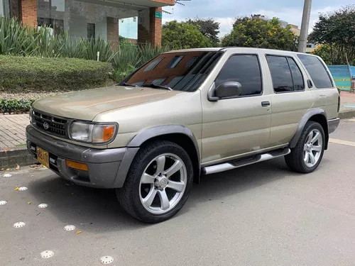 Carros y Camionetas Nissan 1998 | TuCarro