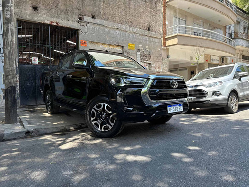 Imagen 15 de 21 de Toyota Hilux 2022 2.8 Cd Srx 204cv 4x2 At