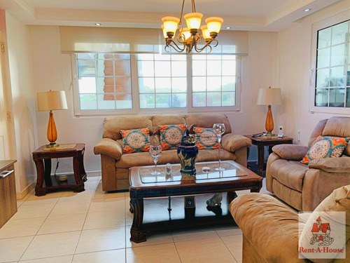 Imagen 3 de 14 de Venta De Casa De 350 M2 En Altos De Brisas Del Golf 21-11574
