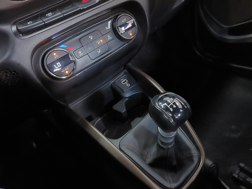 Fiat Argo 1.3 FIREFLY FLEX DRIVE S-DESIGN MANUAL