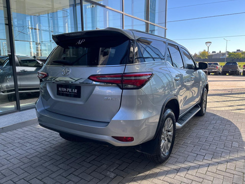 Toyota SW4 2.8 Srx 204Cv 4X4 7As At