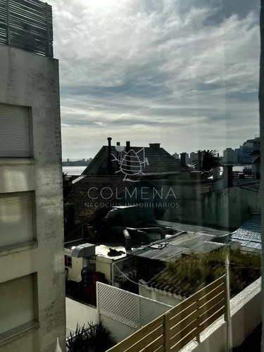 4 Dormitorios, Estufa A Leña, Ascensor, Garaje En El Corazón De La Peninsula Y A Una Cuadra Del Mar.