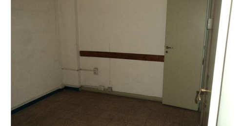Casa En Venta En Parque Avellaneda