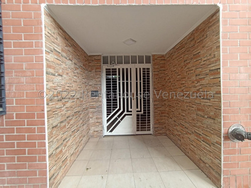 San Jacinto Fresco Apartamento En Conjunto Residencial Cerrado 23-10218 Irrr