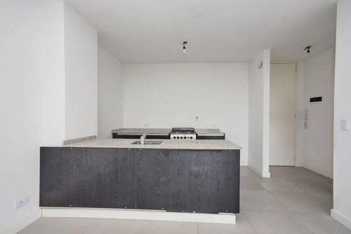 Imagen 7 de 27 de Divino 2 Amb Con Balcón Terraza, Parrilla Y Espectacular Vista Al Lago Central De Nordelta