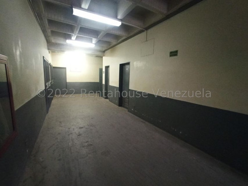 Imagen 4 de 13 de Catia #35166 Sj
