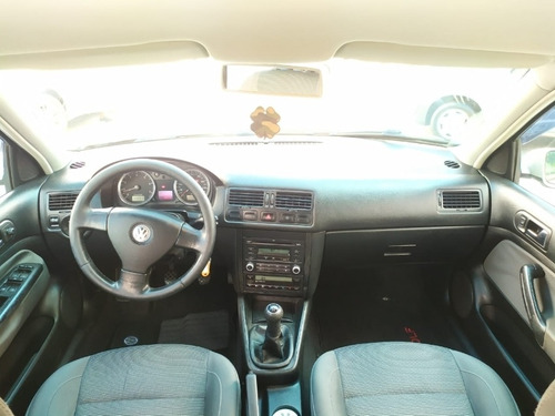 Volkswagen Golf 1.6 Mi