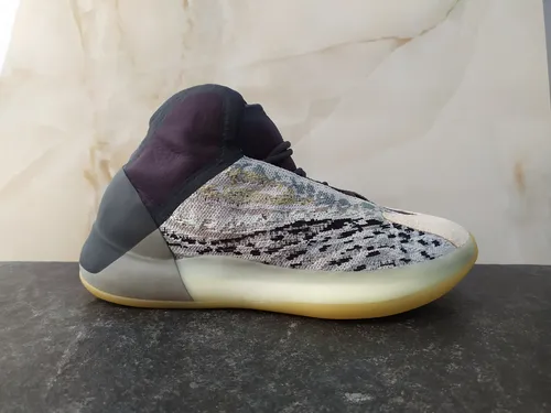 Adidas yeezy quantum 99 online