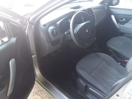 Renault Logan 1.6 Expression 2017 Prata Flex