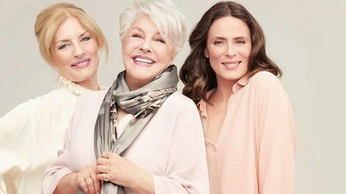 Imagen 7 de 10 de Crema Loréal Age Perfect noche