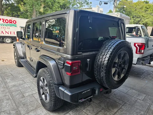 Jeep Wrangler 3.6 Unlimited Sahara 4x4 At