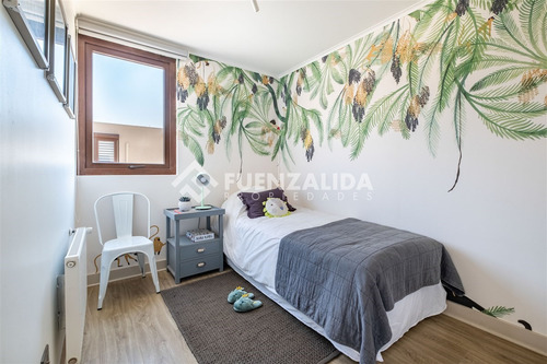 Casa En Venta De 3 Dorm. En Colina Chicureo Piedra Roja
