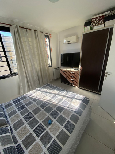 Imagen 8 de 15 de Oportunidad! Excelente Triplex 2 Amb En Venta Ideal Inversor En Lanus (413)
