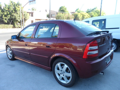 Imagen 3 de 12 de Chevrolet Astra Gls 2.0 Archanco