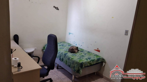 Imagem 6 de 10 de Casa No Pq Santo Antonio Jacareí Sp - 8205