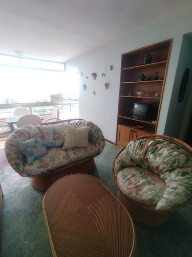 Imagen 5 de 9 de Conj. Res Jardin Higuerote Apto 2 Hab 1 Baño
