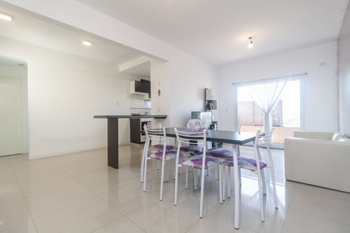 Imagen 3 de 14 de Departamento En Venta Cond En Lanus Oeste