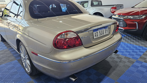 Jaguar S-Type 3.0 V6 Se