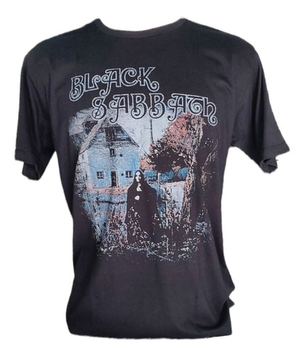 Camiseta Black Sabbath - Tamanho - Egg