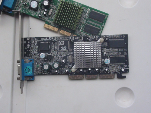 2 Placas De Video Sis 315 Agp 32mb (Usado)