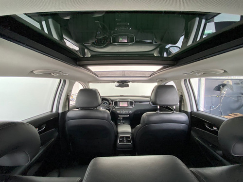 Kia Sorento 3.3 V6 GASOLINA EX 7L AUTOMATICO
