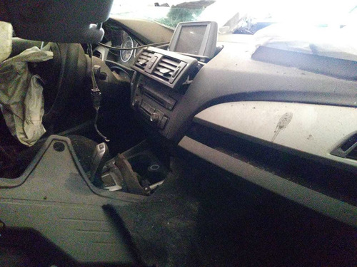 Imagem 5 de 8 de Sucata Bmw 116 2014 Para Retirada De Peças