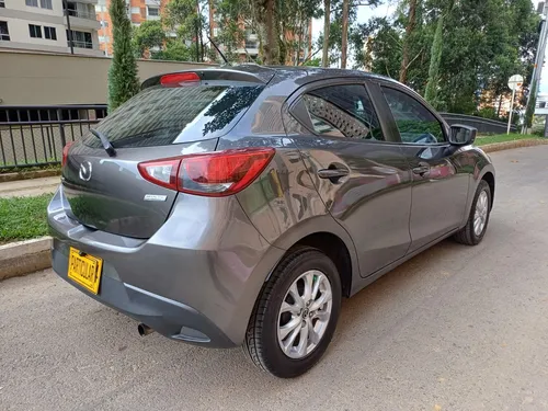 Mazda 2 1.5 turing