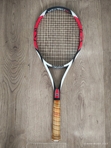 Raquete Wilson Six.one Tour (k)factor 340g Roger Federer. Branco-vermelho-preto